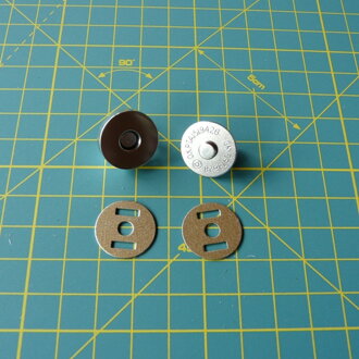zapínanie, kovový magnet 18 mm 5ks