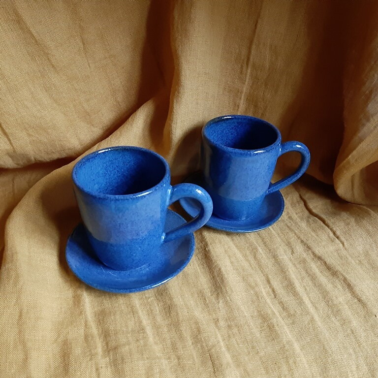 sada 2 šálky na čaj s tanierikmi, modra